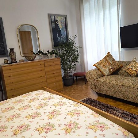 Appartamentomonika Con Parcheggio Privato - Volano Exterior photo